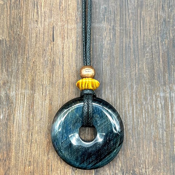 Blue Tiger’s Eye Gemstone Pendant Necklace | Handmade - Picture 7 of 7